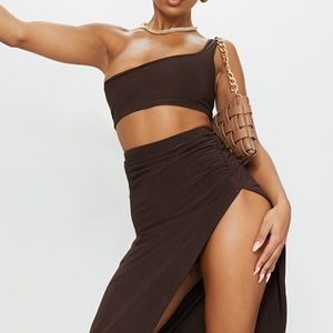 chocolate brown ruched side split midaxi skirt